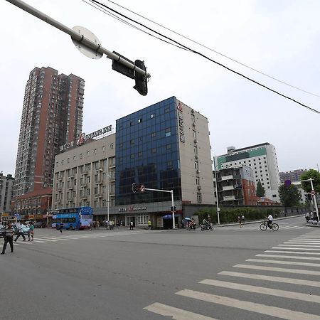 Jinjiang Inn - Wuhan Ziyang Road Zewnętrze zdjęcie